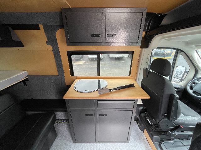 2021 Vanworks Greystone 2D — photo 4 of 8