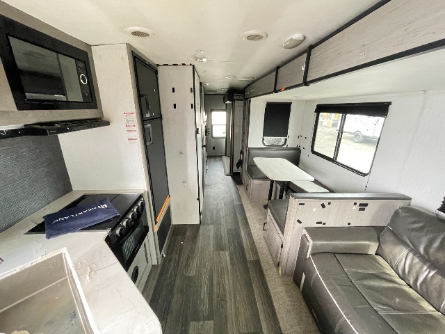 2022 Heartland Mallard M32 — photo 3 of 8