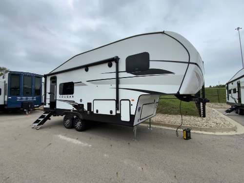 RV carousel image 1