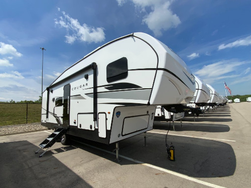 RV carousel image 1