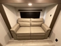 middle-room-pull-out-couch