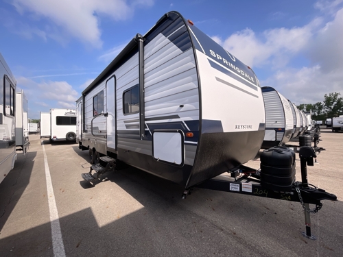 RV carousel image 1