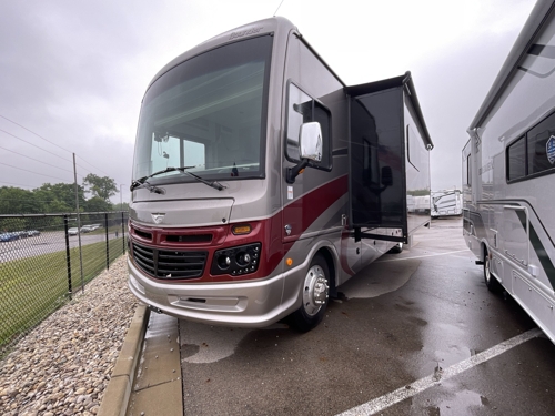 RV carousel image 1