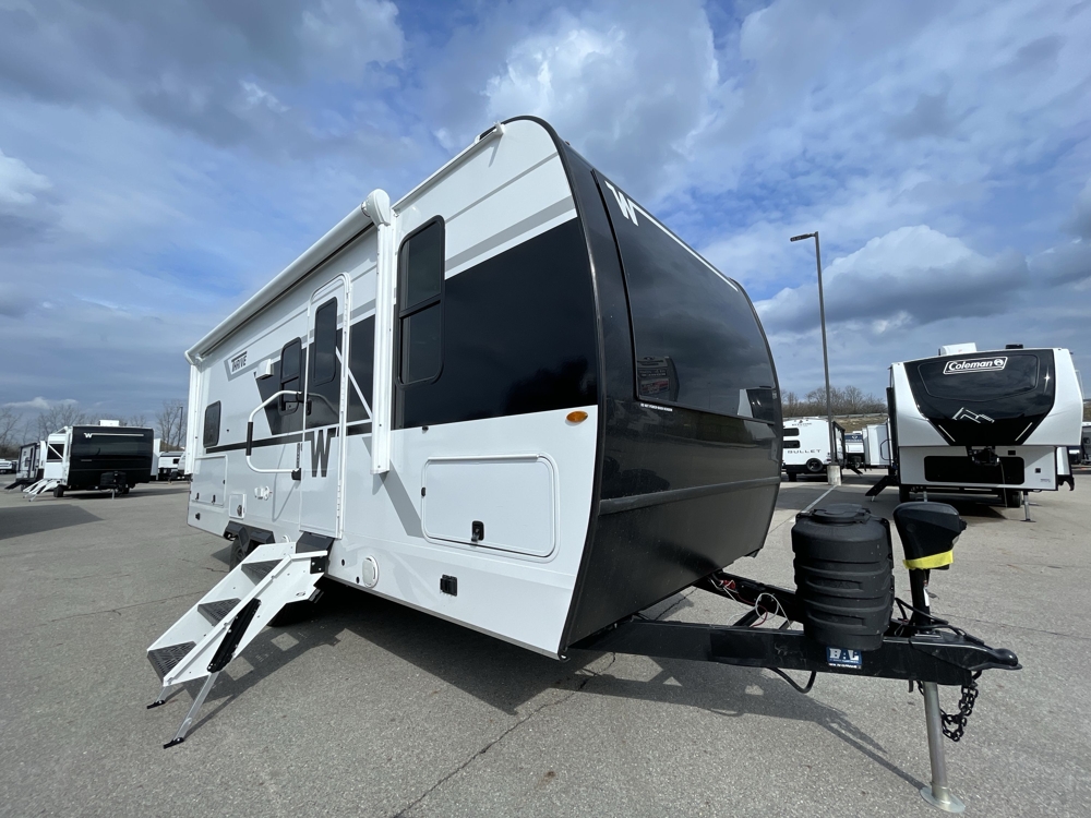 2026 Winnebago Thrive 22MBH