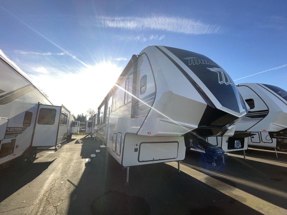 2026 Grand Design Momentum G Class 325G
