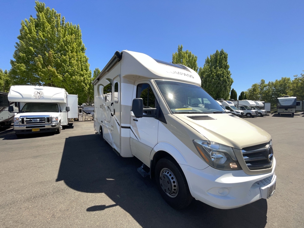 2019 Thor Compass 24TF - Stock #2574471C | Hillsboro, OR | Camping World
