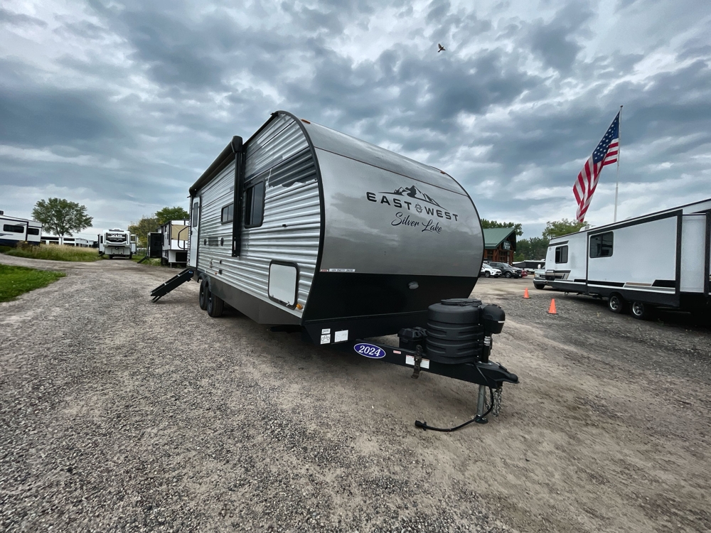 2024 East To West Silver Lake 26KRB - Stock #2582721 | Hugo, MN ...