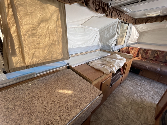 2010 Jayco Select 14HW — photo 8 of 8