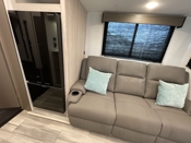 driver-door-controls thumbnail