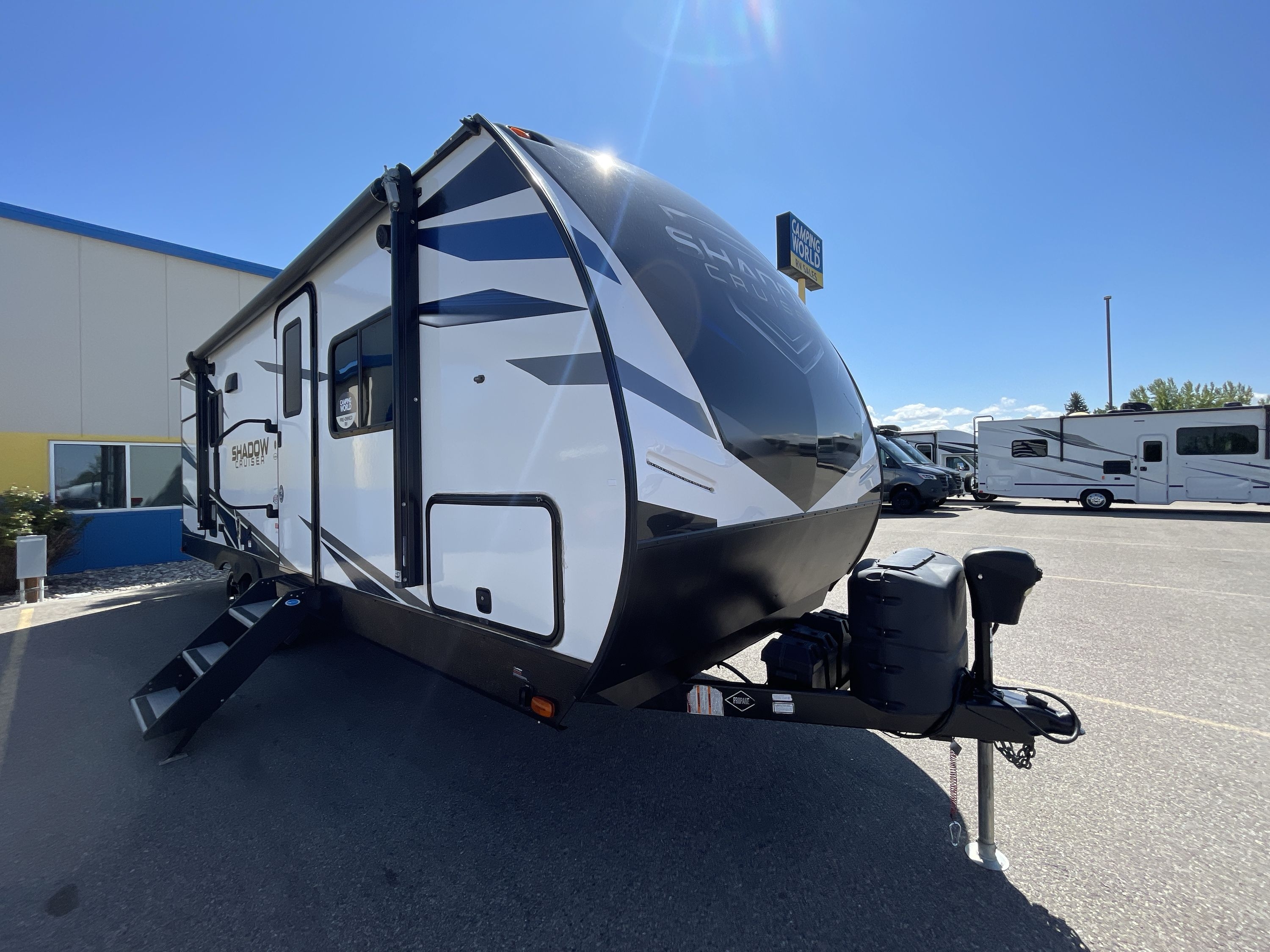 Who makes shadow cruiser campers photos - Tripsteru.com