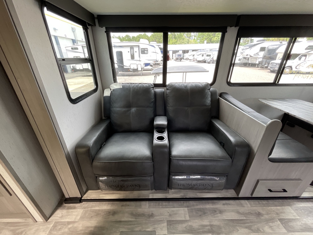 2023 Dutchmen Kodiak 2921FKDS - Stock #2735484 | Jacksonville, FL