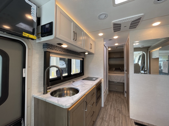 2026 Thor Freedom Traveler A26 — photo 7 of 8
