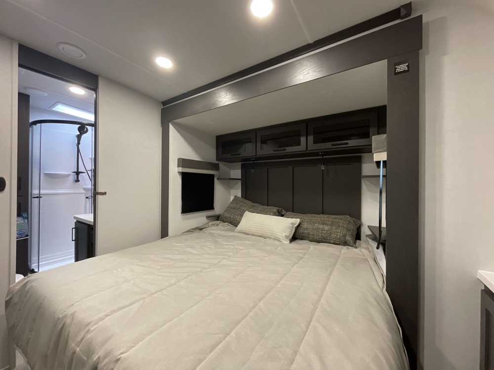 entertainment-center