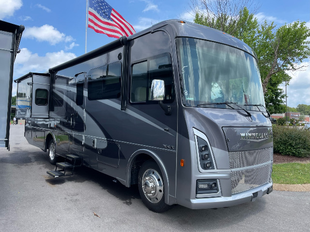 2025 Winnebago Sunstar 33K — photo 1 of 8