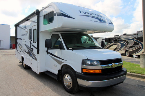 Used Rv Houston >> New Or Used Campers For Sale Rvs Near Houston Used Rv Houston >> New Or Used Campers For Sale Rvs Near Houston