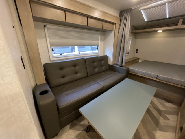 2022 Ember Overland 171FB — photo 4 of 8