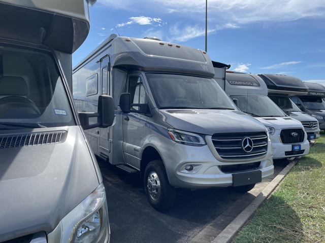 2025 Winnebago Navion 24T Awd — photo 1 of 8