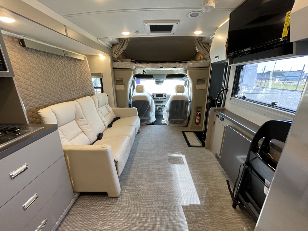 2025 Winnebago Navion 24T — photo 3 of 8