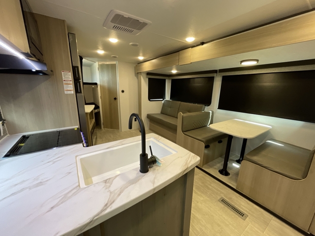 2026 Dutchmen Kodiak 270BHSL — photo 2 of 8