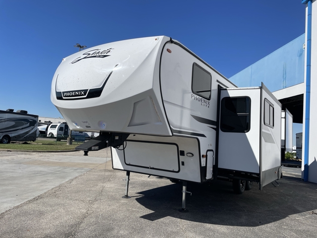 2026 Shasta Phoenix Lite 218SE — photo 5 of 8