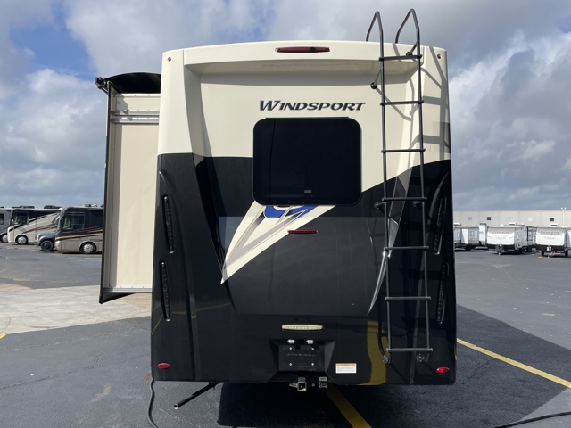 2022 Thor Windsport 34J — photo 8 of 8