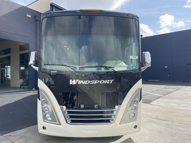 2022 Thor Windsport 34J — photo 5 of 8