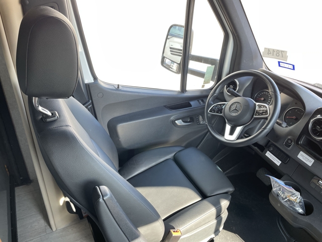 2021 Renegade Villagio 25VFWS — photo 8 of 8