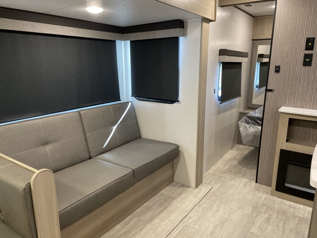 2026 Dutchmen Kodiak 280BHSL — photo 4 of 8
