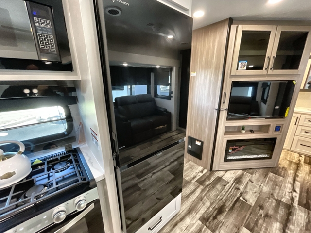 2026 Highland Ridge Roamer 27RBOS — photo 8 of 8