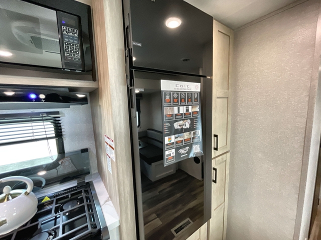 2026 Highland Ridge Colt 32DSB — photo 8 of 8
