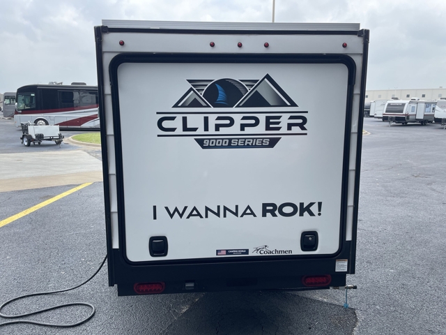 2025 Coachmen Clipper 9000ROK — photo 7 of 8