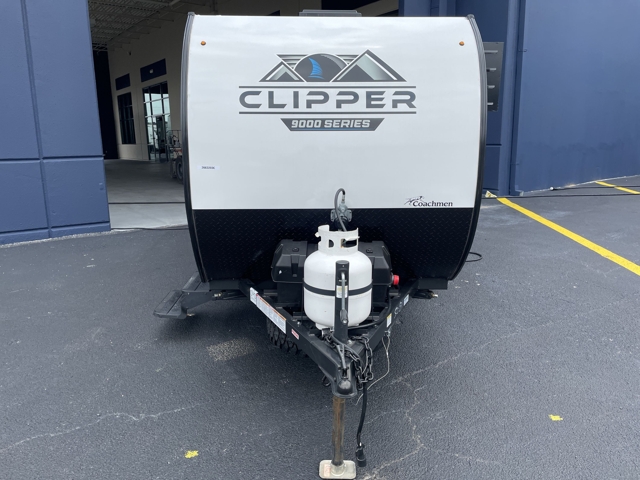 2025 Coachmen Clipper 9000ROK — photo 4 of 8