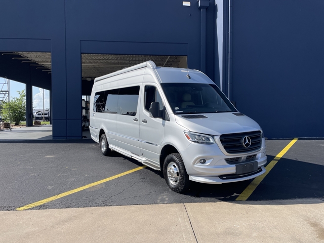2022 Airstream Interstate 24GT Tommy Bahama Edition — photo 1 of 8