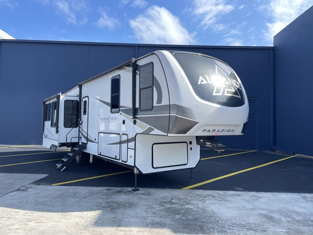 2023 Alliance Paradigm 340RL — photo 1 of 8