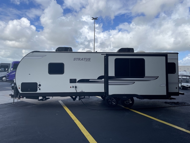 2021 Venture RV Stratus 271VRS — photo 5 of 8