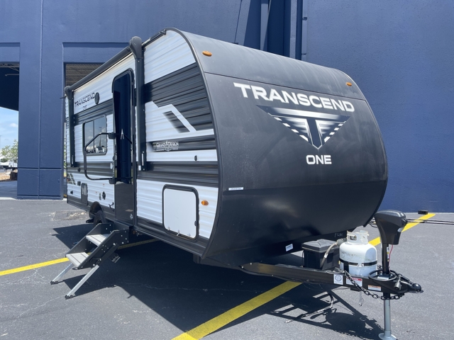2025 Grand Design Transcend One 151RB — photo 1 of 8