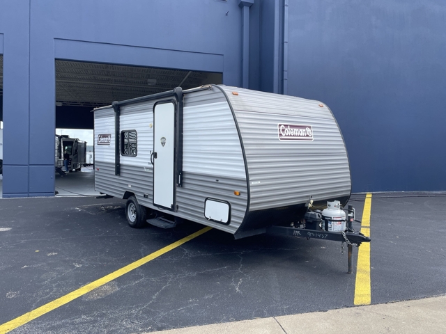 2024 Coleman Coleman Lantern LT 17R — photo 1 of 8
