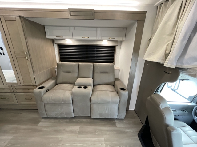 2027 Jayco Redhawk 24B — photo 2 of 8