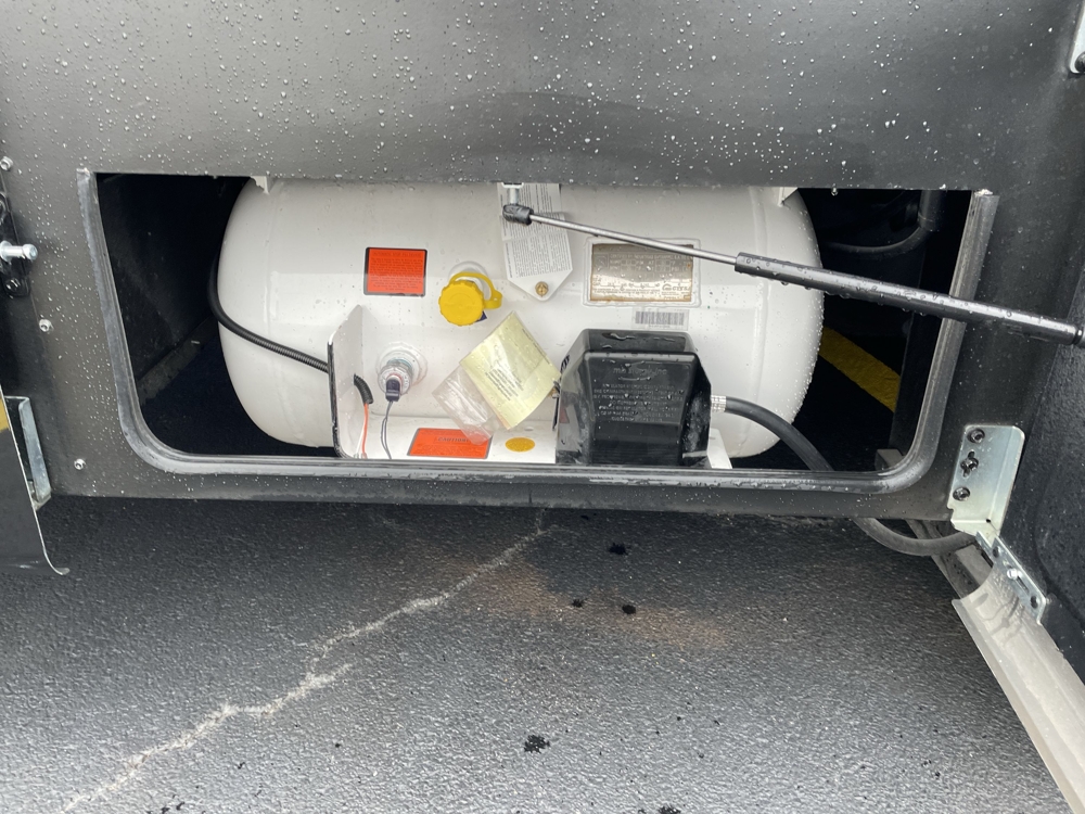 Photo 33