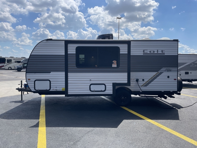 2026 Highland Ridge Colt 18MBS — photo 6 of 8
