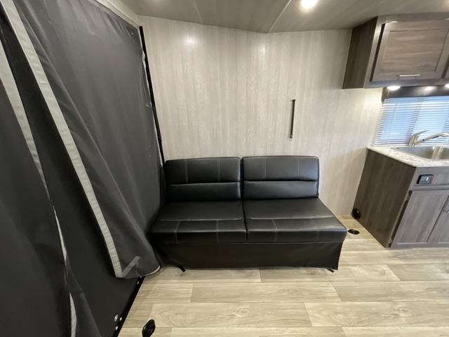 2023 Genesis Supreme Genesis Limited GSS240 — photo 3 of 8