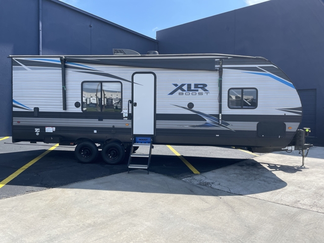 2022 Forest River XLR Boost 27QB — photo 5 of 8