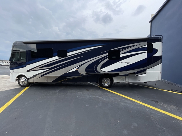 2023 Newmar Bay Star 3629 — photo 5 of 8