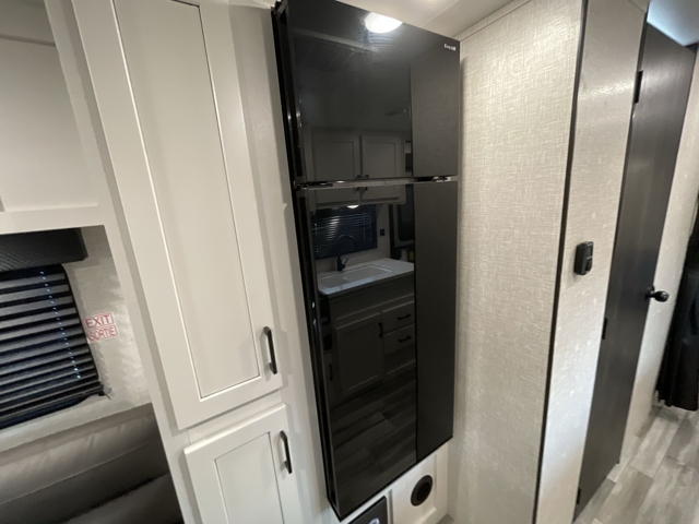 2024 Jayco Jay Flight SLX 210QBW — photo 8 of 8