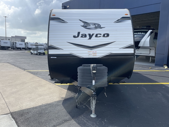 2024 Jayco Jay Flight SLX 210QBW — photo 4 of 8