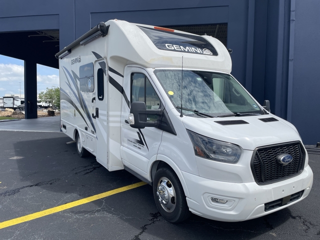 2024 Thor Gemini 23TW — photo 1 of 8
