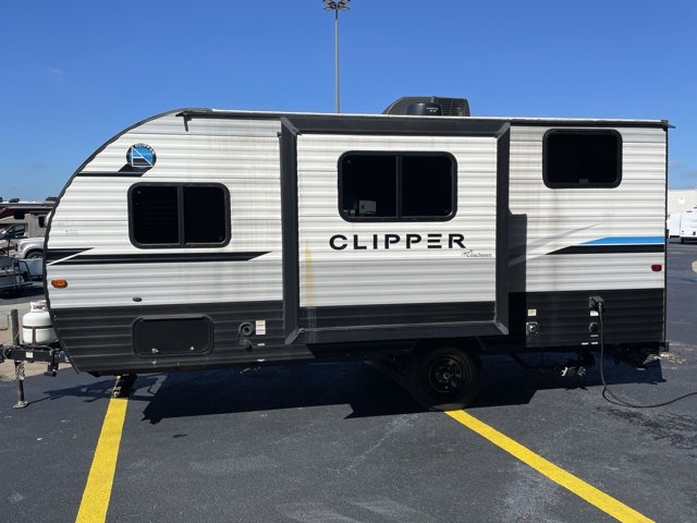 2023 Coachmen Clipper 18BHS — photo 6 of 8