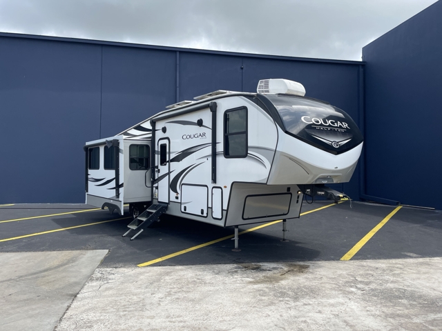 2022 Keystone Cougar 29RLI — photo 1 of 8
