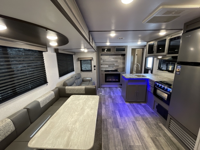 2021 Crossroads Volante 32FB — photo 4 of 8