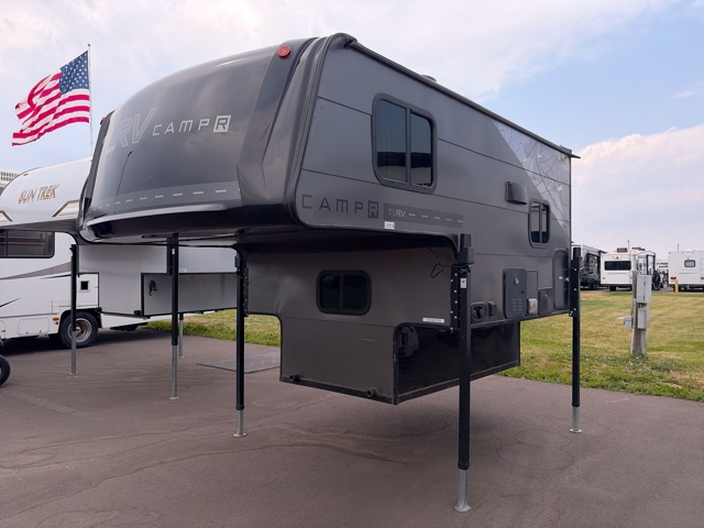 2023 Travel Lite Super Lite 700SL — photo 6 of 8